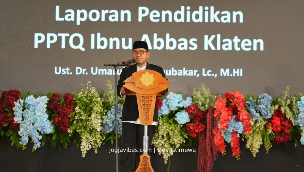 Wisuda santri PPTQ Ibnu Abbas Klaten 2026